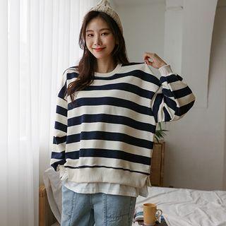 Layered-hem Stripe Sweatshirt