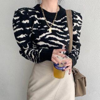 Zebra Print Cropped Knit Top