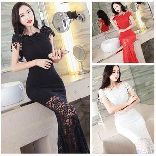 Short-sleeve Lace Panel Mermaid Evening Gown