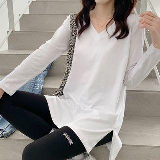 Long-sleeve V-neck Plain Slit T-shirt