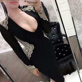 V-neck Lace Applique Sheath Dress