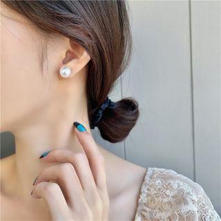 Faux Pearl Earring 1 Pair - Ear Studs - White - One Size
