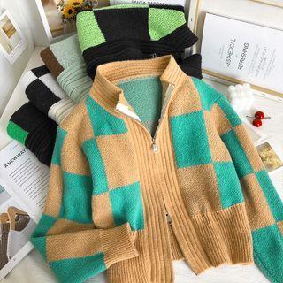 Checker High-neck Zipper Sweater