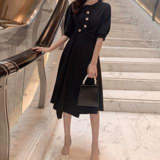 Short-sleeve Buttoned Gather Waist Dress
