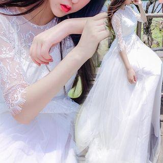 Lace Panel 3/4-sleeve A-line Maxi Dress