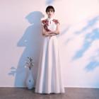 Short-sleeve Floral Embroidered Qipao Evening Gown