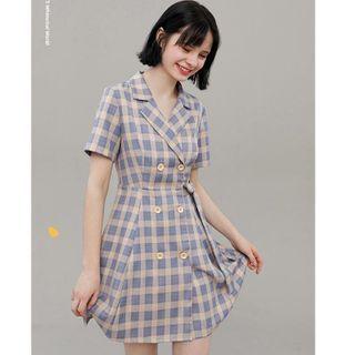 Short-sleeve Gingham Double-breasted Shirtdress