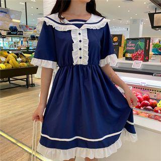 Short-sleeve A-line Contrast Trim Dress