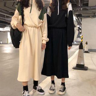 Stand Collar Tie-waist Color Block Midi A-line Pullover Dress
