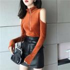 Off-shoulder Half-zip Velvet Top