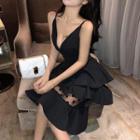 Spaghetti-strap V-neck Layered A-line Midi Dress