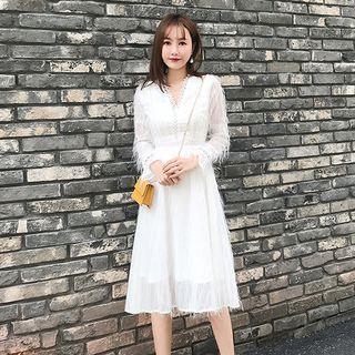 V-neck Fringed Trim Long-sleeve A-line Dress