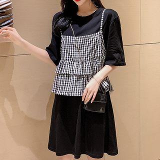 Set: Plain Elbow-sleeve T-shirt Dress + Checked Camisole Top