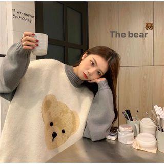 Bear Print Sweater White - One Size