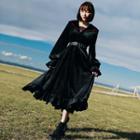 Flared-cuff Fan Embroidered Midi A-line Velvet Dress