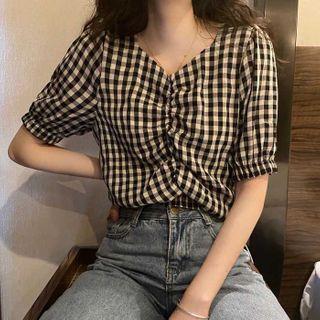 Short-sleeve Plaid Blouse / Camisole Top