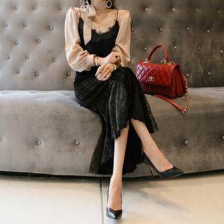 Set: Tie-neck Blouse + Spaghetti Strap Lace Panel Maxi Dress