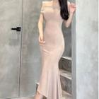 Off-shoulder Plain Ruffled Sheath Dress