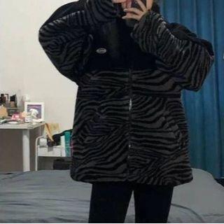 Reversible Zebra Print Fleece Zip-up Jacket Black & Gray - One Size