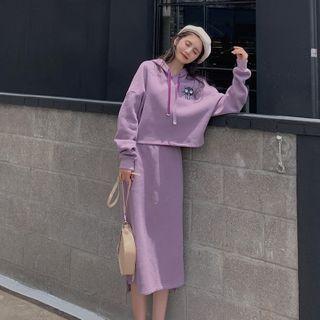 Set: Printed Hoodie + Midi Fitted Skirt