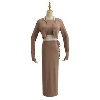 Set: Light Jacket + Fitted Midi Skirt