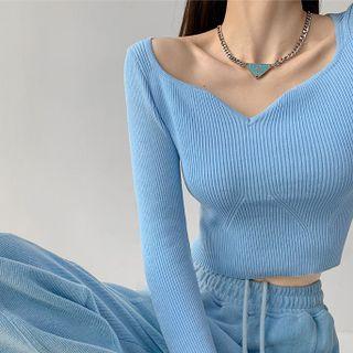 Heart-neck Slim-fit Knit Crop Top