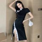 Short-sleeve Lace-trim Slit-side Dress