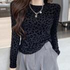 Long-sleeve Leopard Print Knit Top