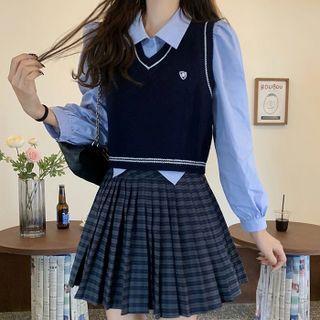 V-neck Contrast Knit Cropped Vest / Plain Shirt / Plaid Pleated Mini A-line Skirt