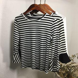 Striped / Plain Elbow Sleeve Top