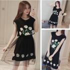Set: Floral Print Tank Top + Mesh Overlay Flared Skirt