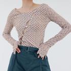 Long-sleeve Checker Print Cutout T-shirt