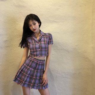Plaid Short-sleeve Cropped Shirt / Pleated Mini A-line Skirt