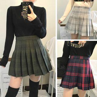 Check Woolen Pleated Skirt