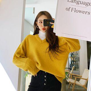 Colored V-neck Loose-fit Sweater
