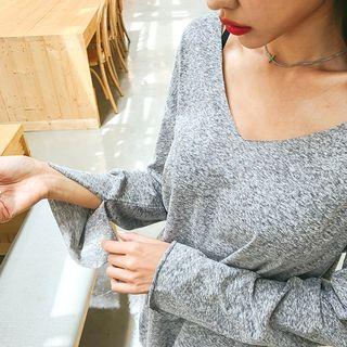 Plunge-neck M Lange T-shirt