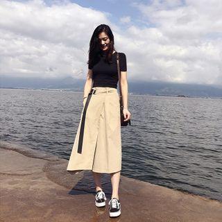 Set: Short-sleeve T-shirt + Buckled Midi A-line Skirt