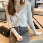 Twisted V-neck Plain T-shirt