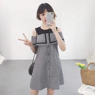 Open Shoulder Gingham Short-sleeve Dress