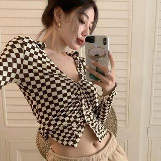 Checkered Crop Shirt / Faux Leather Mini Pencil Skirt
