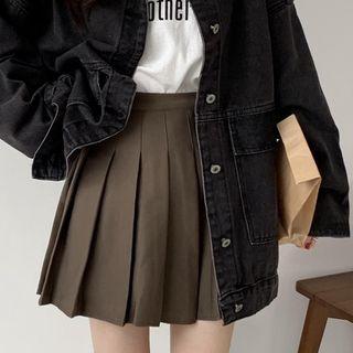 Denim Jacket / Pleated Skirt