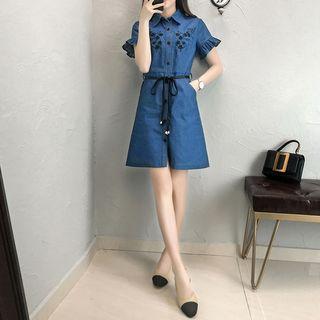 Set: Embroidered Frill Trim Blouse + Shorts