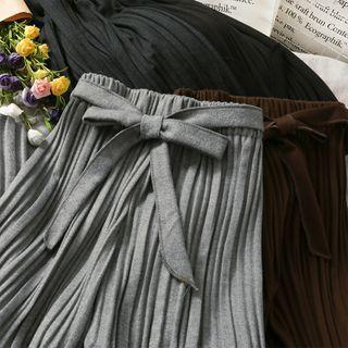 Pleated Wide-leg Wool Pants With Sash
