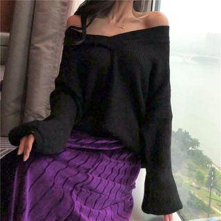 Off Shoulder V-neck Sweater