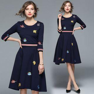 Contrast Stripe Embroidery A-line Dress