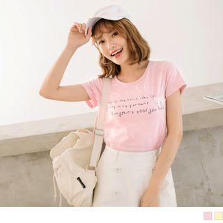 Bow Accent Lettering T-shirt