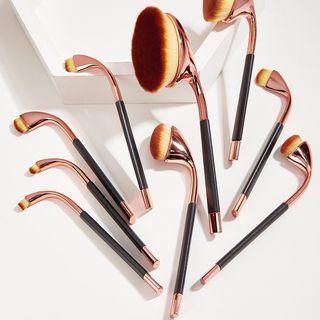 Set Of 9: Curved Makeup Brush
