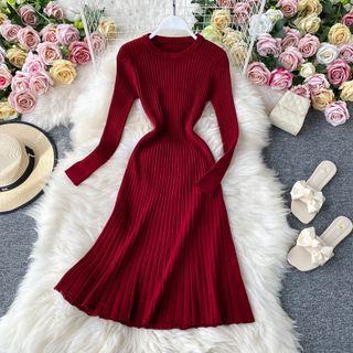 Round Neck Plain Knit Dress
