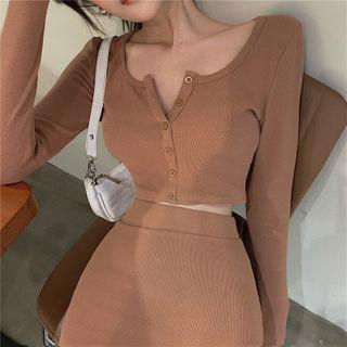 Cropped Cardigan / Mini Pencil Skirt