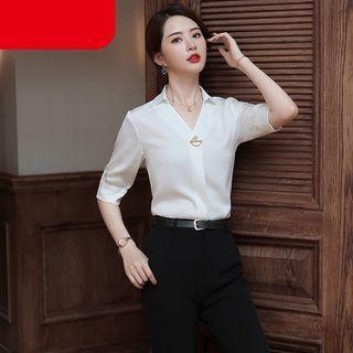 Short-sleeve V-neck Embellished Blouse